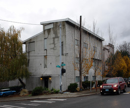 624 E Lynn St in Seattle, WA - Building Photo - Building Photo