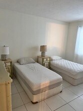 500 1st Ave S in Lake Worth Beach, FL - Building Photo - Building Photo