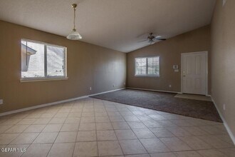 11969 Jim Webb Dr in El Paso, TX - Building Photo - Building Photo