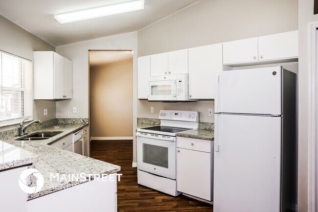 1510 Glencove Ave NW in Palm Bay, FL - Building Photo - Building Photo
