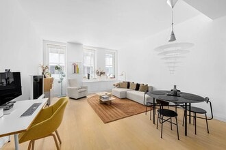 1 Wall St in New York, NY - Building Photo - Building Photo