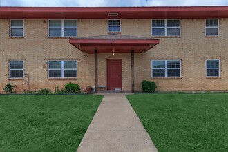 Lincoln Heights in Wichita Falls, TX - Building Photo - Building Photo