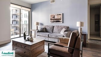 1414 Wood Hollow Dr in Houston, TX - Building Photo