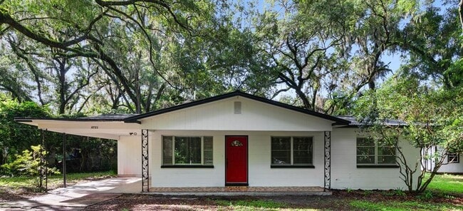 4721 SW 47th Wy in Gainesville, FL - Building Photo - Building Photo