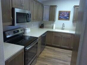 2086 Sandwood Dr in Lake Havasu City, AZ - Building Photo - Building Photo