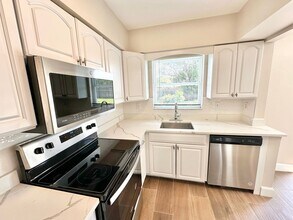 4288 Morningside Cir in Naples, FL - Building Photo - Building Photo