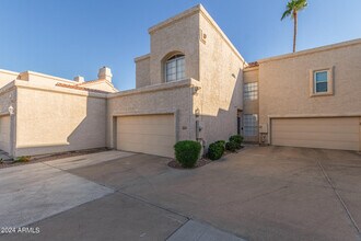 1413 W Coral Reef Dr in Gilbert, AZ - Building Photo - Building Photo
