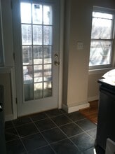 321 Mount Vernon Ave in Alexandria, VA - Foto de edificio - Building Photo