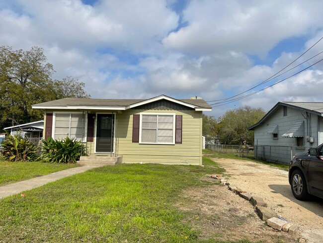 property at 675 W Pyron Ave