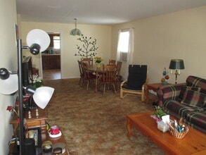 14 Westview Ave, Unit 1 in Rye Brook, NY - Building Photo - Building Photo