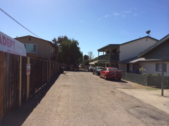 7163-7169 Central Ave in Lemon Grove, CA - Building Photo - Building Photo