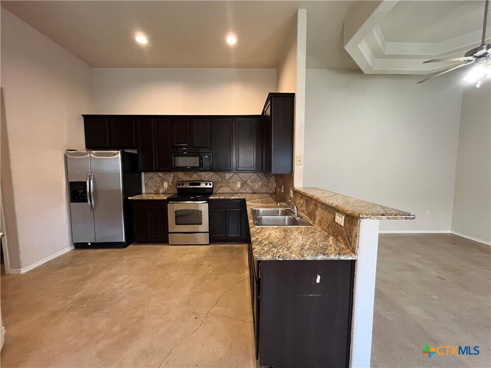 268 Rosalie Dr in New Braunfels, TX - Building Photo