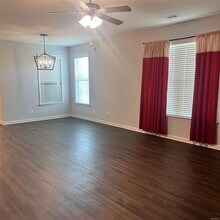 9800 Bluestone Cir in Pike Road, AL - Foto de edificio - Building Photo