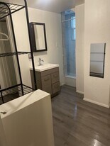 547 Gayley Ave in Los Angeles, CA - Building Photo