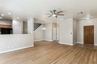 8777 W Aster Dr in Peoria, AZ - Building Photo - Building Photo