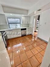 10588 SW 112th Ave in Miami, FL - Foto de edificio - Building Photo
