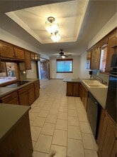 2417 Pinon Pl in Edmond, OK - Building Photo - Building Photo