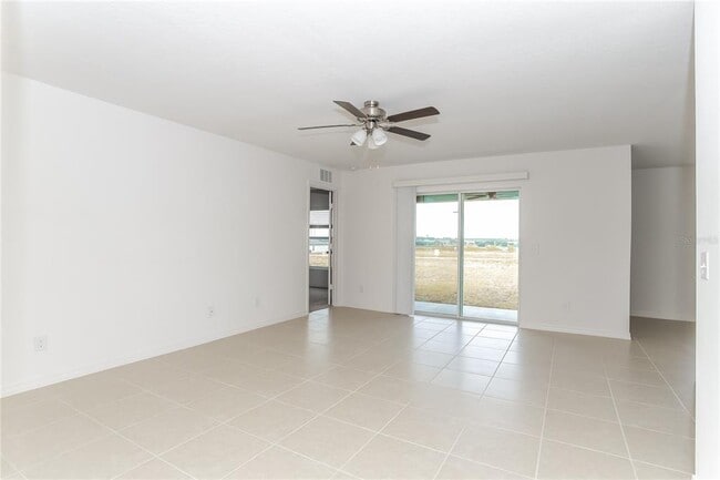 1724 Canaan Lp in Dundee, FL - Building Photo - Building Photo