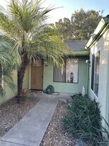 2930 Whittier Ct in Stockton, CA - Building Photo