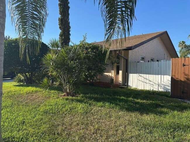 property at 3291 SW 4th St