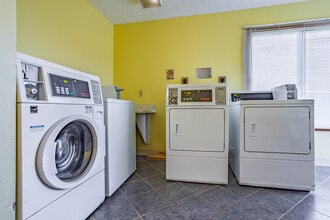 Prairieview Manor in Webster City, IA - Building Photo - Building Photo