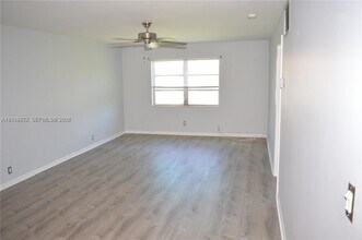 9 NE 19th Ct in Wilton Manors, FL - Building Photo - Building Photo