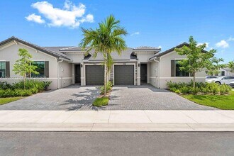 14800 Cumberland Dr in Delray Beach, FL - Building Photo - Building Photo