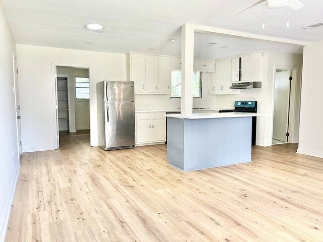 property at 545 Highland Park Dr
