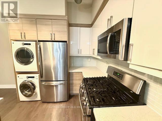 259 Gerrard St E in Toronto, ON - Building Photo - Building Photo