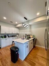 16 Baker Ct, Unit 5 in Boston, MA - Building Photo - Building Photo