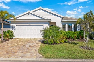 28025 Seasons Tide Ave in Bonita Springs, FL - Building Photo - Building Photo
