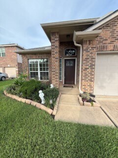 8315 Quest Ct in Rosharon, TX - Building Photo