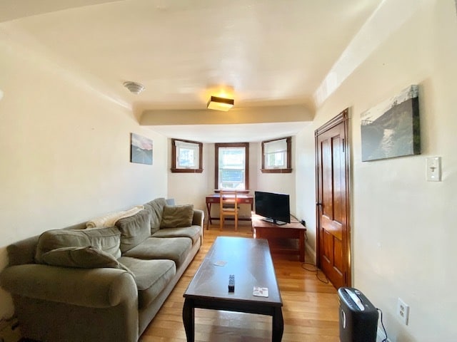 65 Fairbanks St, Unit 2 in Boston, MA - Foto de edificio - Building Photo