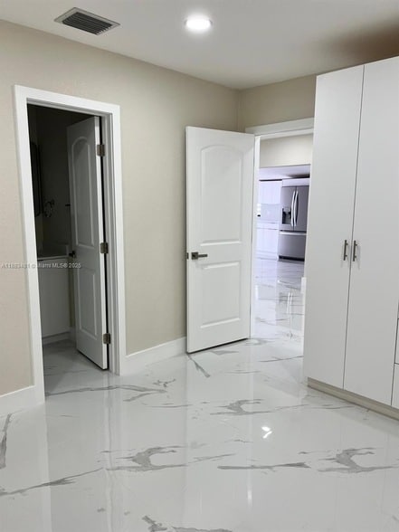 11800 SW 176th St in Miami, FL - Building Photo - Building Photo