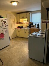 8 Lee St in Worcester, MA - Building Photo - Building Photo