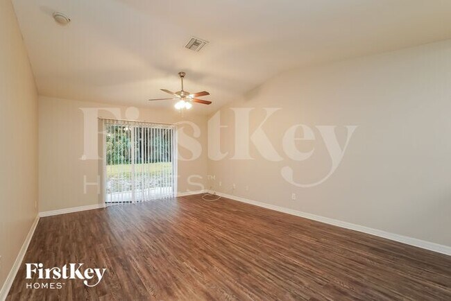 4724 13th St SW in Lehigh Acres, FL - Building Photo - Building Photo