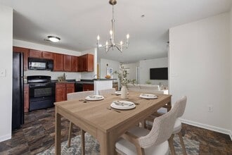 The Residences at Seven Gables in Carlisle, PA - Foto de edificio - Building Photo