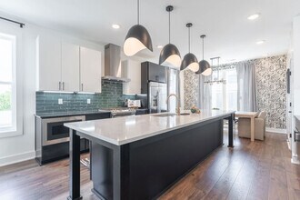 89 Lucile St in Nashville, TN - Foto de edificio - Building Photo