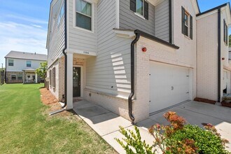 1166 Arrowlake Rd in Marietta, GA - Building Photo - Building Photo