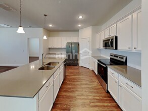 1228 Sky Lks Dr in St. Cloud, FL - Building Photo - Building Photo