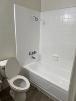 8135 Langdon Ave in Los Angeles, CA - Building Photo