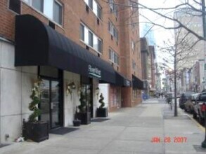 2101 Chestnut, Unit 1713 in Philadelphia, PA - Building Photo - Building Photo
