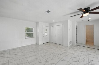 1012 E Butler St in Fort Worth, TX - Building Photo - Building Photo