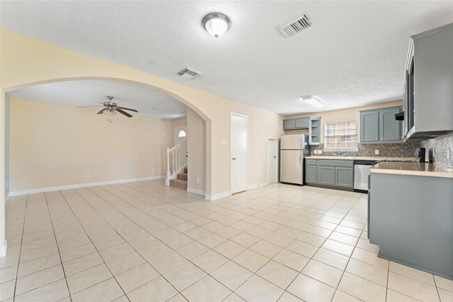 property at 11510 Palmsprings Dr