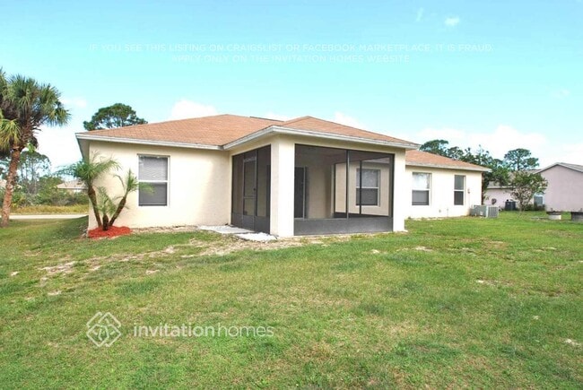 1480 Waldrun St SE in Palm Bay, FL - Building Photo - Building Photo