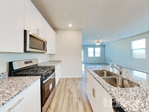 5100 Saddle Clb Dr in Georgetown, TX - Foto de edificio - Building Photo