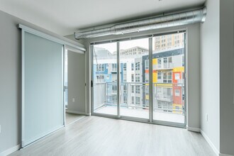 CBD Detroit Apartments in Detroit, MI - Building Photo - Interior Photo