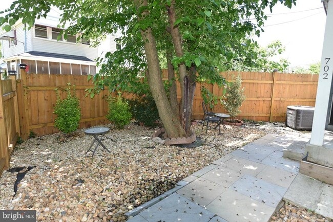 702 56th Pl NE in Washington, DC - Building Photo - Building Photo