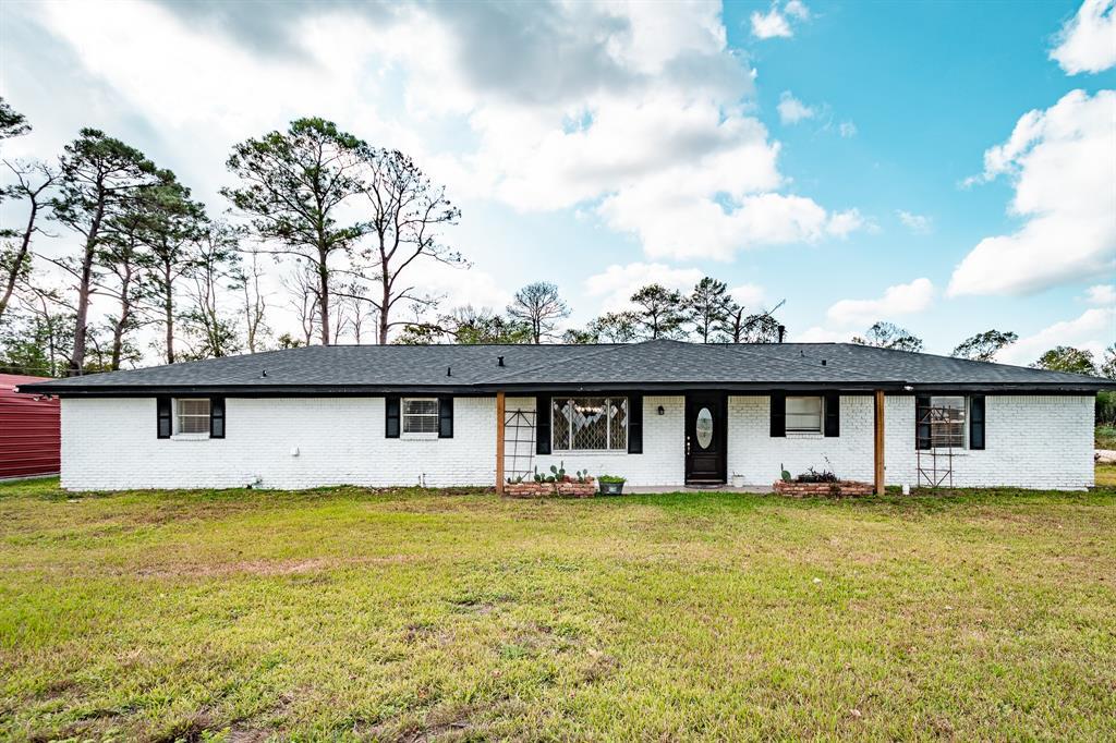 17323 FM 2100 in Crosby, TX - Building Photo