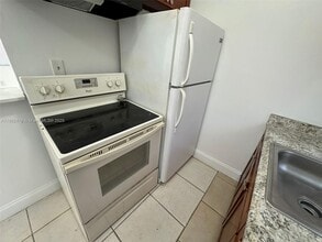 1280 NE 139th St in North Miami, FL - Building Photo - Building Photo